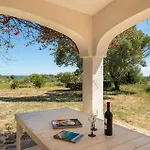 2 Bedroom In *