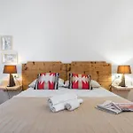 2 Bedroom In בית נופש אורוסיי
